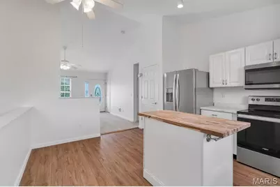 813 Wenstone Park Drive, Wentzville, MO 63385 - Photo 19