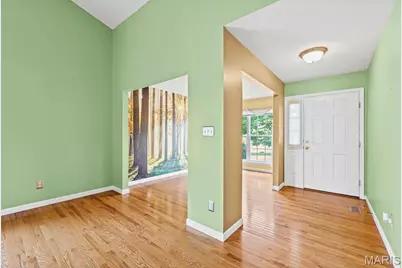 102 Hollow Brook Drive, Florissant, MO 63034 - Photo 11