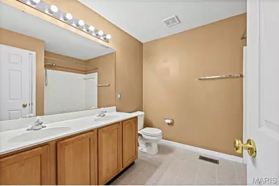 102 Hollow Brook Drive, Florissant, MO 63034 - Photo 29