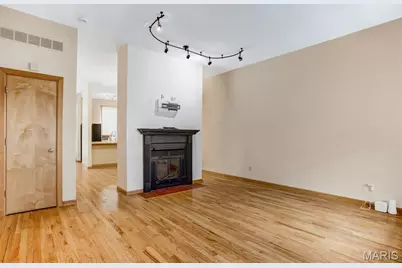 2234 Hickory Street, Saint Louis, MO 63104 - Photo 7