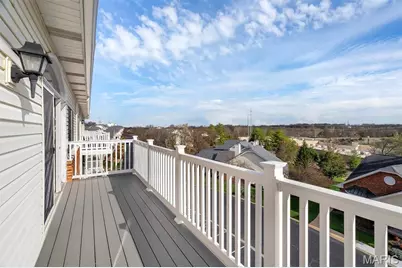 7400 Whitehall Colonial Lane #421, Shrewsbury, MO 63119 - Photo 9