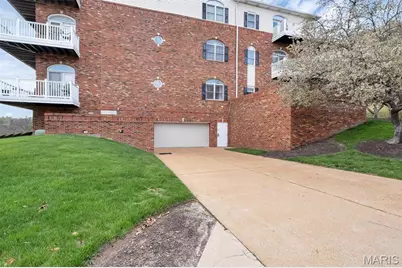 7400 Whitehall Colonial Lane #421, Shrewsbury, MO 63119 - Photo 29