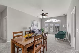 7400 Whitehall Colonial Ln, Shrewsbury, MO 63119 - Photo 5