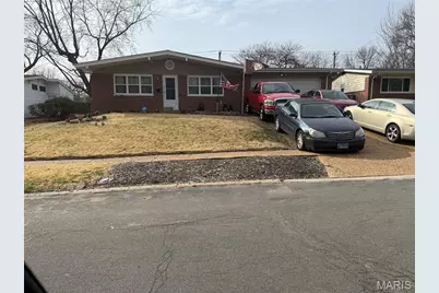 1345 Hialeah Place, Florissant, MO 63033 - Photo 1