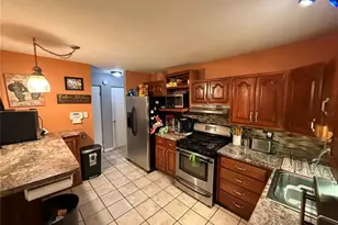 1345 Hialeah Pl, Florissant, MO 63033 - Photo 11
