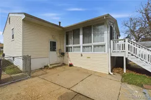 3917 Crosby Dr, Saint Louis, MO 63123 - Photo 35