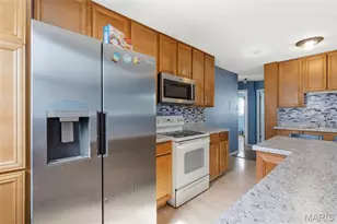 3917 Crosby Dr, Saint Louis, MO 63123 - Photo 21