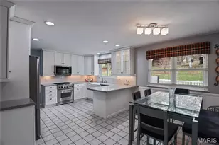 1226 Beaver Trail Dr, Ferguson, MO 63135 - Photo 9