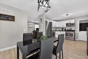 2425 Lindsay Ln, Florissant, MO 63031 - Photo 17