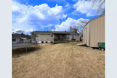 4079 Lockport Drive, Bridgeton, MO 63044 - Photo 33