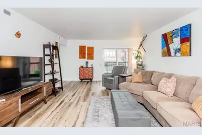 550 Coeur De Royale Drive #301, Creve Coeur, MO 63141 - Photo 11