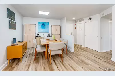 550 Coeur De Royale Drive #301, Creve Coeur, MO 63141 - Photo 7