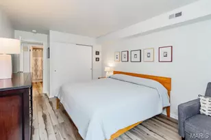 550 Coeur de Royale Dr, Creve Coeur, MO 63141 - Photo 31