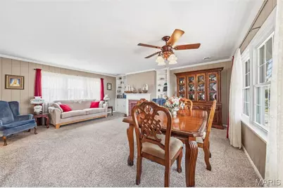 809 Lincoln Street, Elsberry, MO 63343 - Photo 9