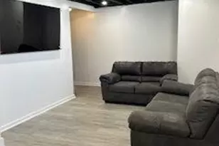 1860 Chateau Du Mont Dr, Florissant, MO 63031 - Photo 23