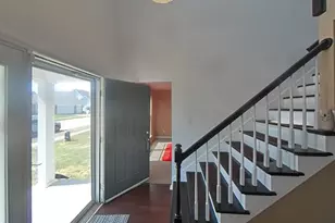 1860 Chateau Du Mont Dr, Florissant, MO 63031 - Photo 3