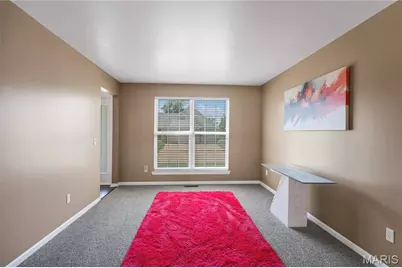 1860 Chateau Du Mont Drive, Florissant, MO 63031 - Photo 5