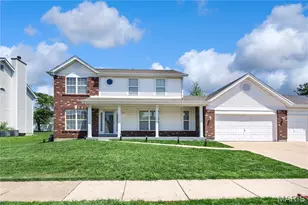 1860 Chateau Du Mont Dr, Florissant, MO 63031 - Photo 1