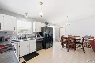 2520 Trojan Cir, Troy, MO 63379 - Photo 9