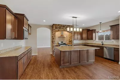 408 Mossy Brook Drive, O'Fallon, MO 63366 - Photo 27