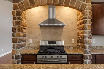 408 Mossy Brook Drive, O'Fallon, MO 63366 - Photo 27