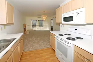 12820 High Crest St, Black Jack, MO 63033 - Photo 11