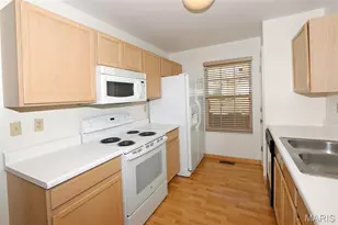 12820 High Crest St, Black Jack, MO 63033 - Photo 9