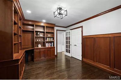 1815 Gray Drive, Des Peres, MO 63131 - Photo 19