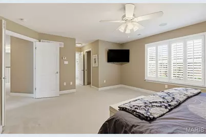 7 E Villa Avenue, Olivette, MO 63132 - Photo 35