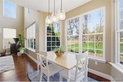 7 E Villa Avenue, Olivette, MO 63132 - Photo 21