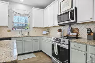 1026 Konert Lake Dr, Fenton, MO 63026 - Photo 13