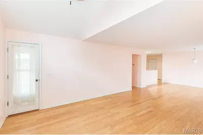 39 Ridgeview Circle Court, Ballwin, MO 63021 - Photo 7