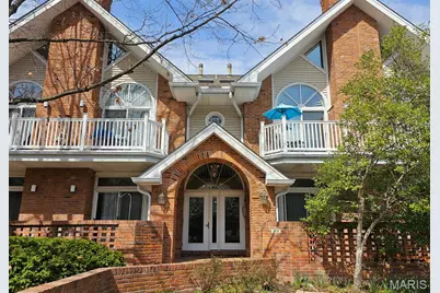 28 Country Club Terrace, Kirkwood, MO 63122 - Photo 3