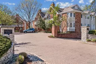 28 Country Club Terrace, Glendale, MO 63122 - Photo 33