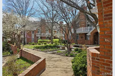 28 Country Club Terrace, Glendale, MO 63122 - Photo 41