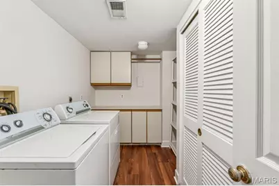 28 Country Club Terrace, Glendale, MO 63122 - Photo 11