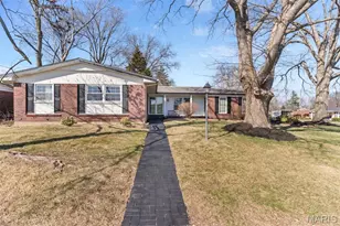 2185 Pohlman Rd, Florissant, MO 63033 - Photo 1