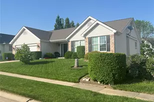 118 Spring Tree Ct, Saint Charles, MO 63303 - Photo 3