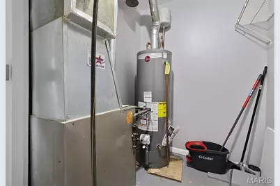 305 Saint Eugene Lane, Florissant, MO 63033 - Photo 13