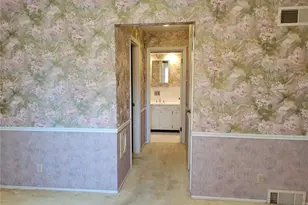 6945 Lakeside Hills Dr, Florissant, MO 63033 - Photo 17