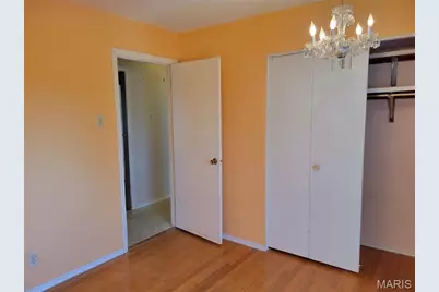 6945 Lakeside Hills Drive, Florissant, MO 63033 - Photo 21