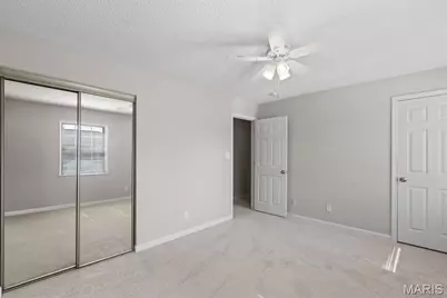 8825 Wrenwood Lane, Brentwood, MO 63144 - Photo 15