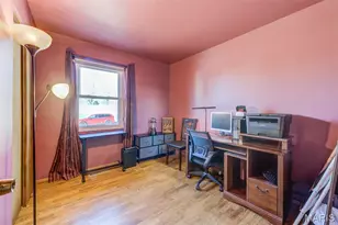 2843 Glenway Dr, Maryland Heights, MO 63043 - Photo 23