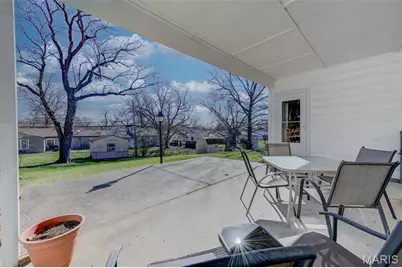 2843 Glenway Drive, Maryland Heights, MO 63043 - Photo 35