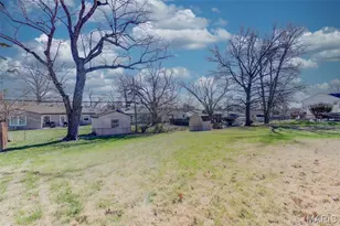 2843 Glenway Dr, Maryland Heights, MO 63043 - Photo 33