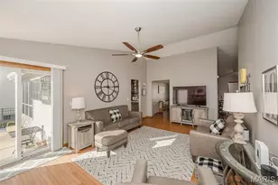 5842 Westcliffe Dr, Saint Louis, MO 63129 - Photo 13