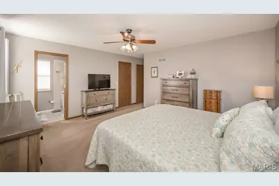 5842 Westcliffe Drive, Saint Louis, MO 63129 - Photo 29