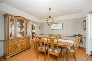 5842 Westcliffe Dr, Saint Louis, MO 63129 - Photo 7