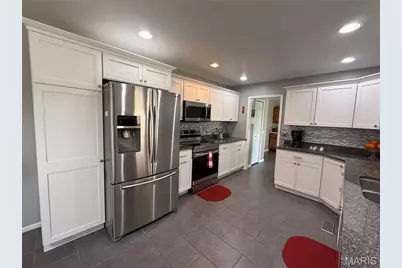 50 Homestead, Hannibal, MO 63401 - Photo 9