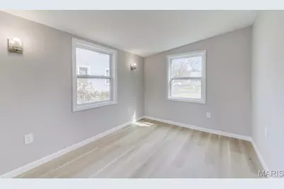 11001 Saint Raphael Lane, Saint Ann, MO 63074 - Photo 17